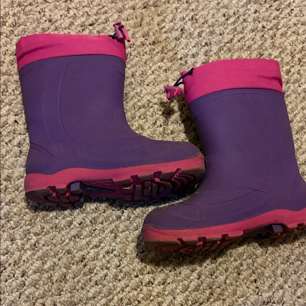 Kamik girls size 2 Purple and Pink Boots